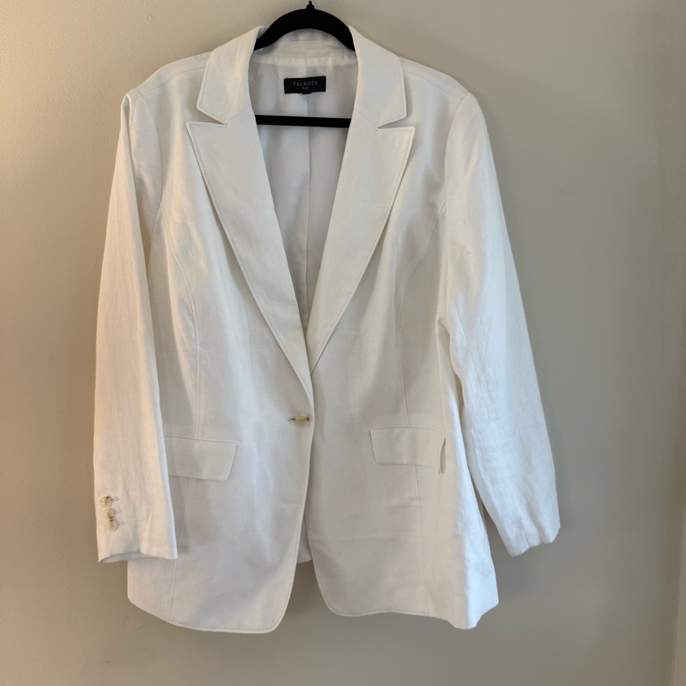 Talbots linen jacket.  White.  Size 18 Plus.